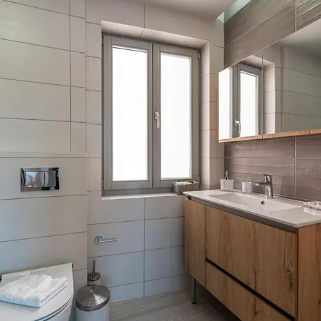 Apartment White&gray